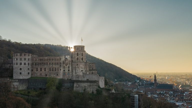 sun, castle, heidelberg-3821643.jpg