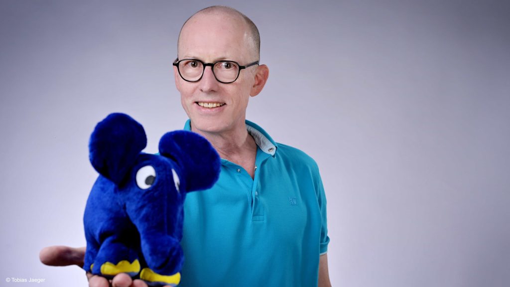 Tobias mit Elefant